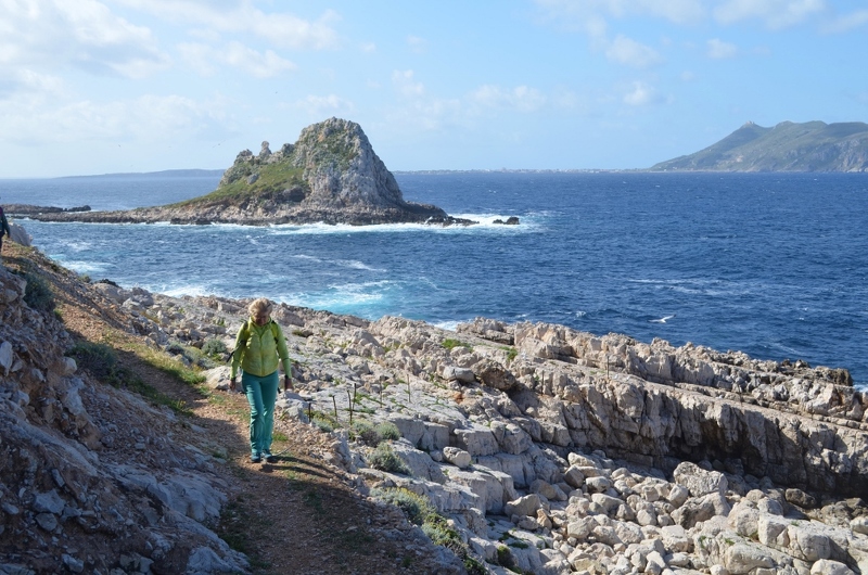 Rundwanderung Levanzo mit Besichtigung der „Grotta del Genovese”
