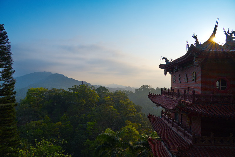 Naturwanderung, Palastmuseum in Taipeh und Abreise