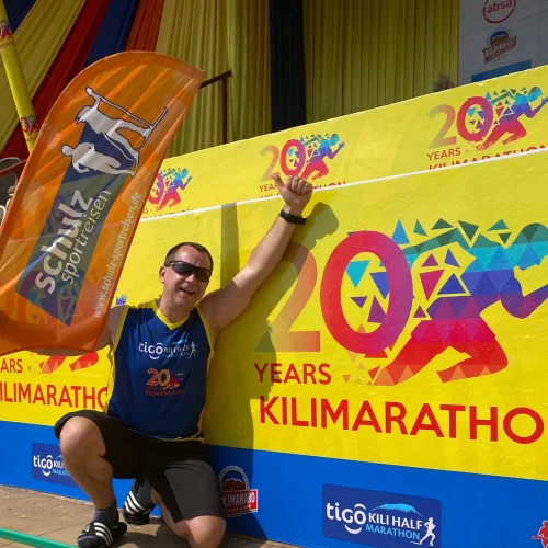 Auf zum Kilimanjaro-Marathon, auch mit Besteigung des höchsten Berges Afrikas