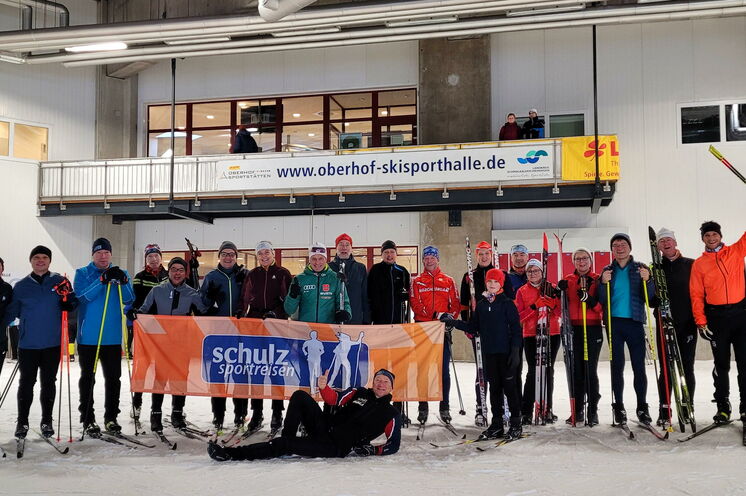 Eine bunt gemischte Gruppe von 30 TeilnehmerInnen hatte großen Spaß bei unserem Ski-Opening 2022!
