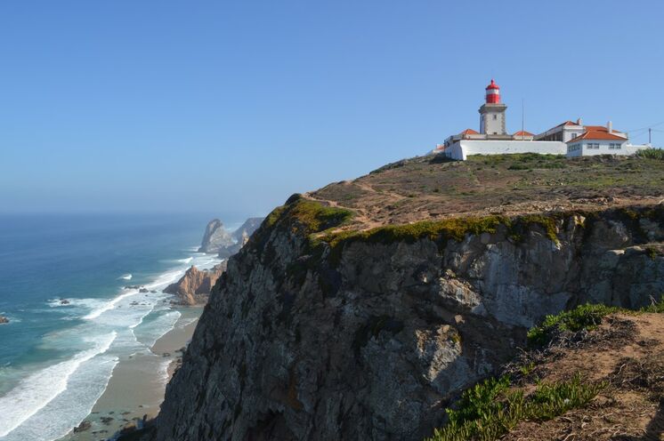  Immer entlang der Küste wandern Sie auf dem "Caminho do Atlântico" zum westlichsten Punkt Europas, dem Cabo da Roca