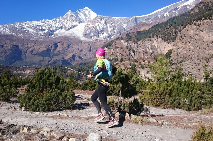 Optimale Trails locken leidenschaftliche Trailrunner nach Nepal.