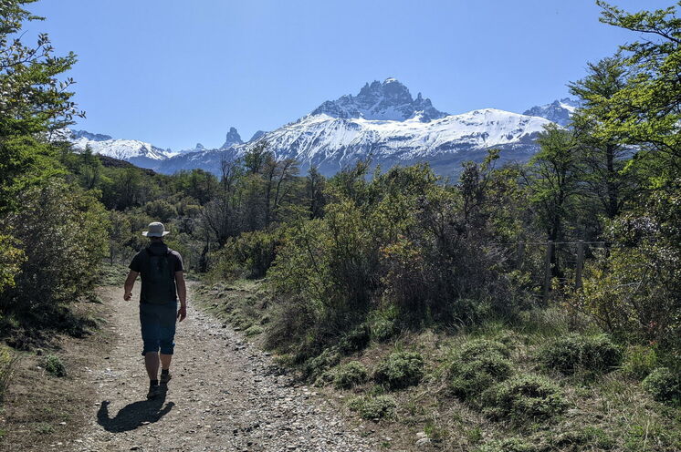 Die erste große Wanderung am Tag 4 führt hinauf zum Gletschersee des Cerro Castillo (1364 m)