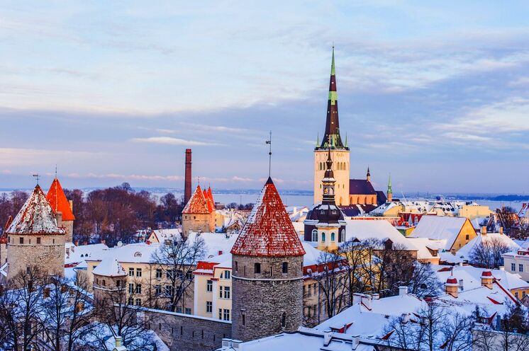Das winterliche Tallinn lädt die Winterschwimmer ein
