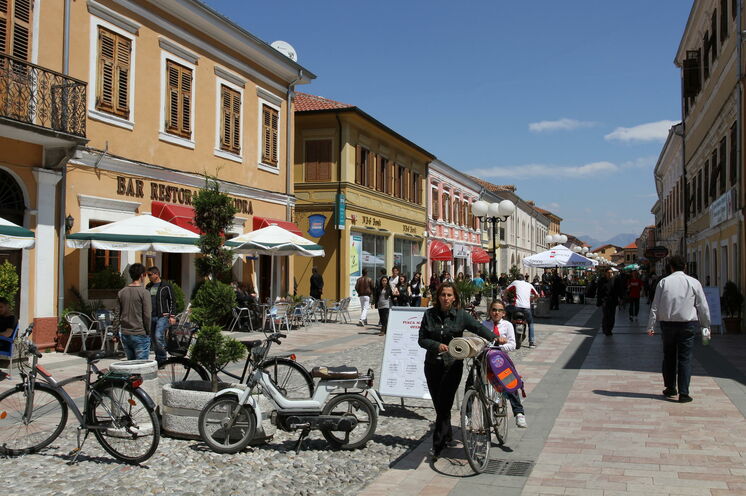Die Stadt Shkodra in Nordalbanien ist Start- und Endpunkt Ihrer Wandertage
